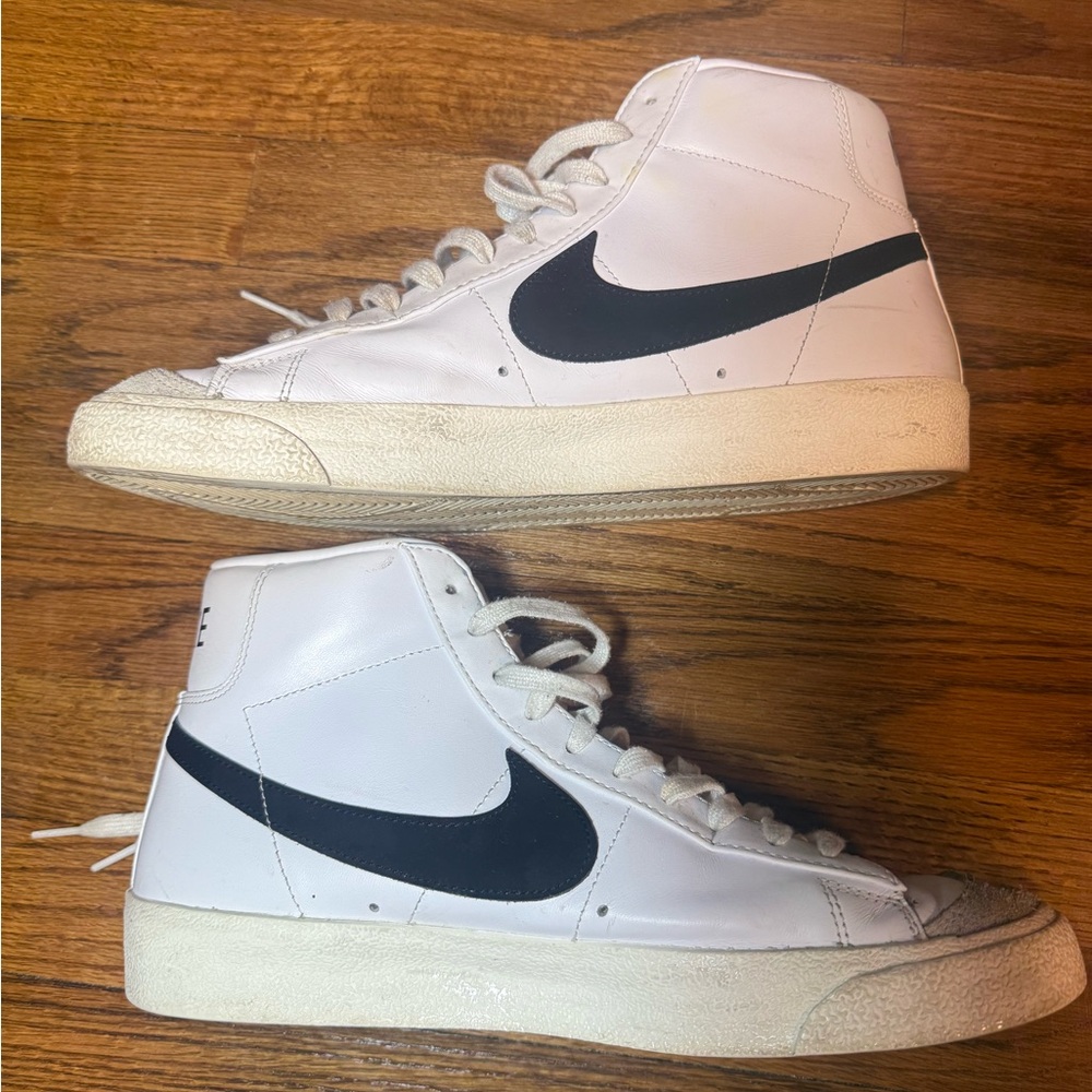 Nike Men's Blazer Mid '77 Vintage Shoes